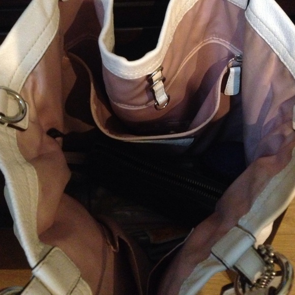 Authentic coach bag - Picture 3 of 4